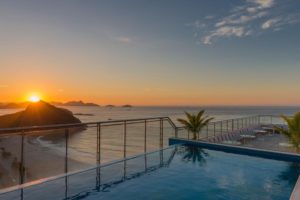 Cinco lugares do Rio de Janeiro para você apreciar o pôr do sol